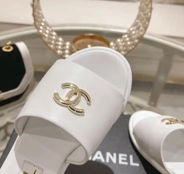 hype Chanel Slippers