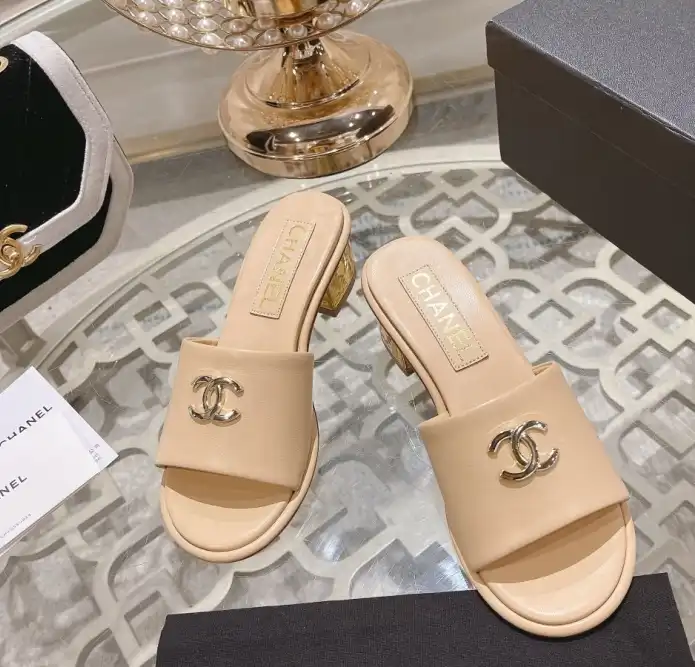 hype Chanel Slippers