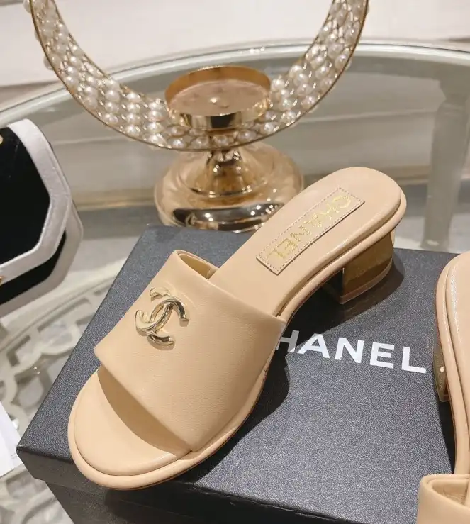 hype Chanel Slippers