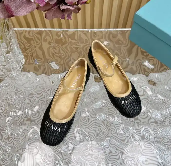 hype Prada flat shoes