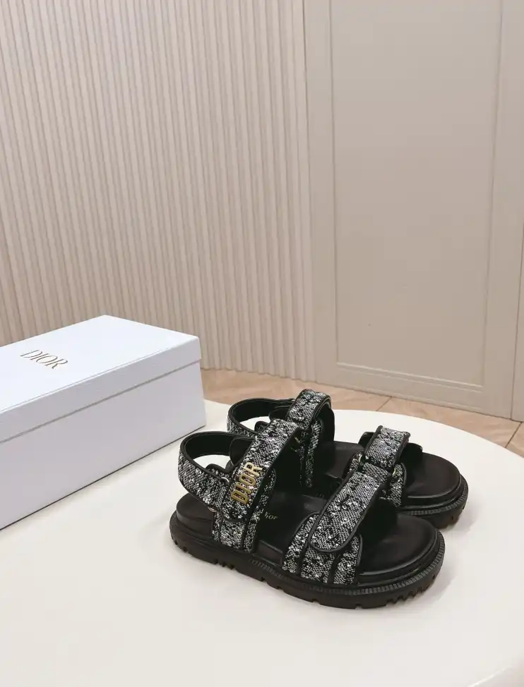 hype Christian Dior Sandals