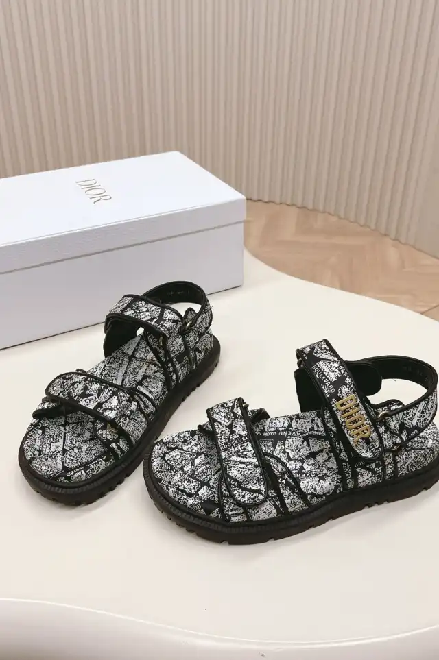 hype Christian Dior Sandals