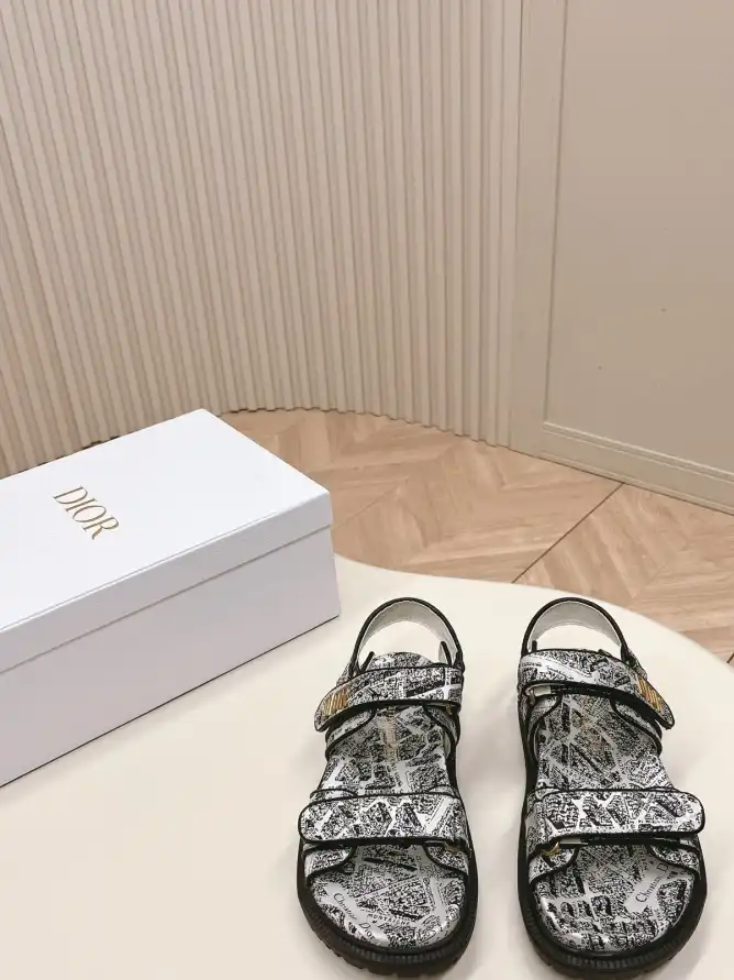 hype Christian Dior Sandals