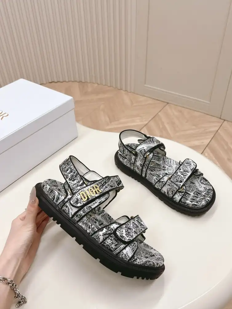 hype Christian Dior Sandals