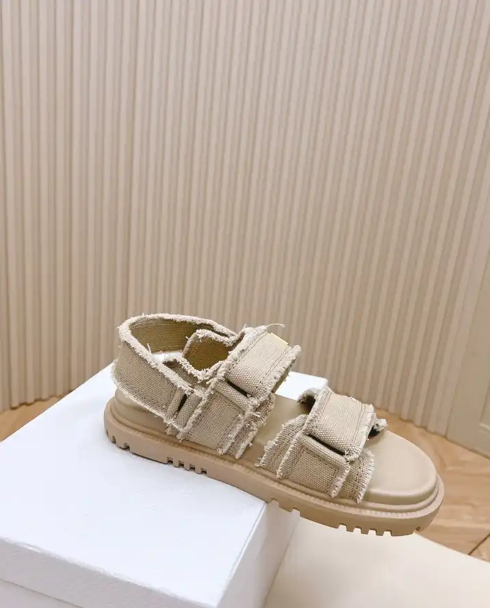 hype Christian Dior Sandals