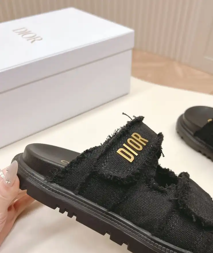 hype Christian Dior Sandals