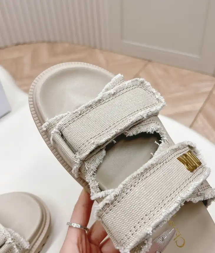 hype Christian Dior Sandals