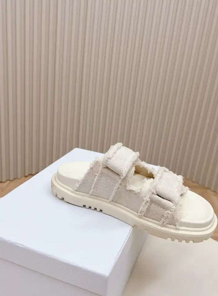 hype Christian Dior Sandals