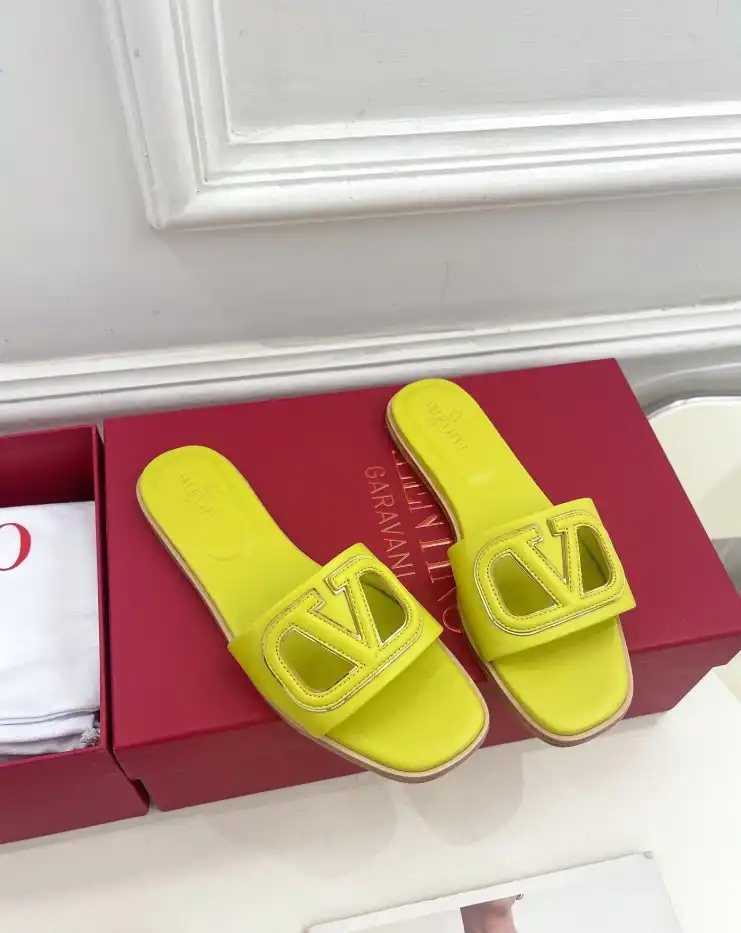 hype Valentino Slippers