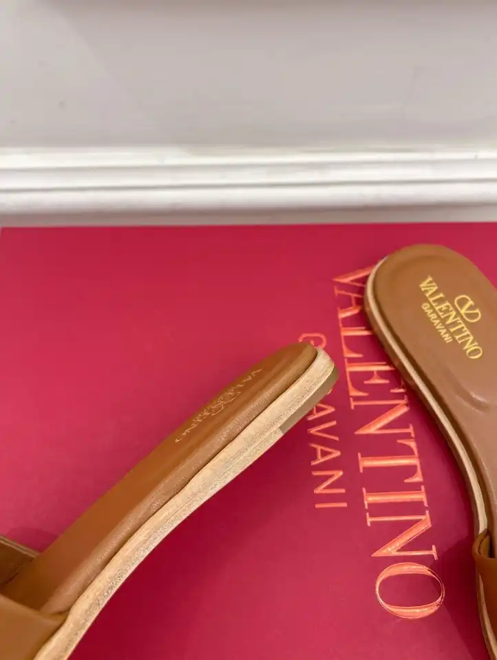 hype Valentino Slippers