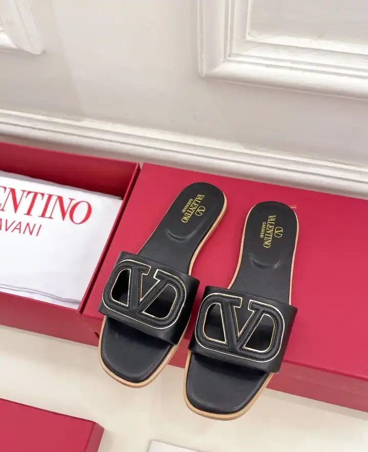 hype Valentino Slippers