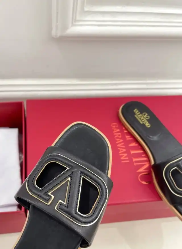 hype Valentino Slippers