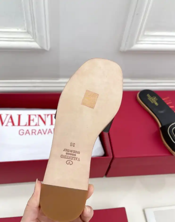 hype Valentino Slippers