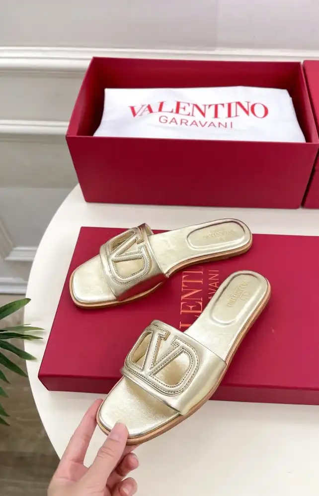 hype Valentino Slippers