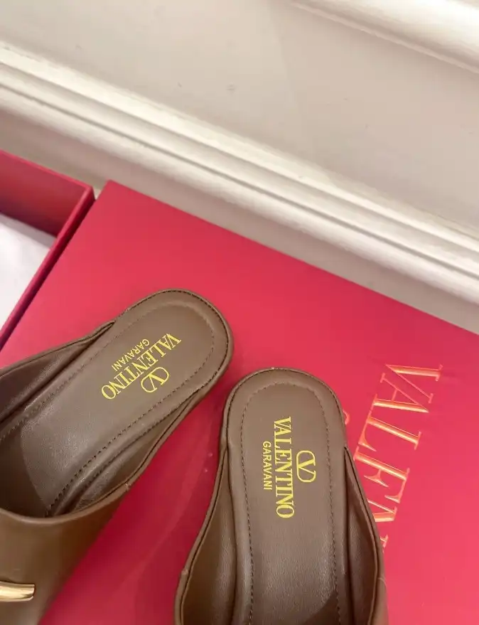 hype Valentino Slippers