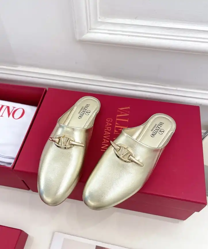 hype Valentino Slippers