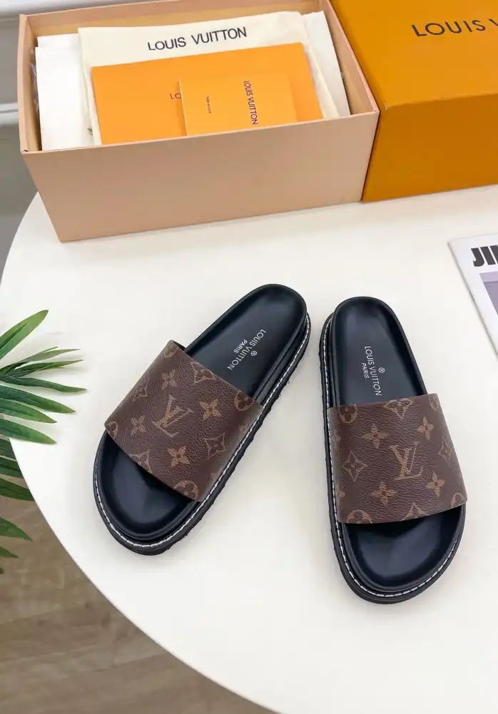 hype LV Slippers