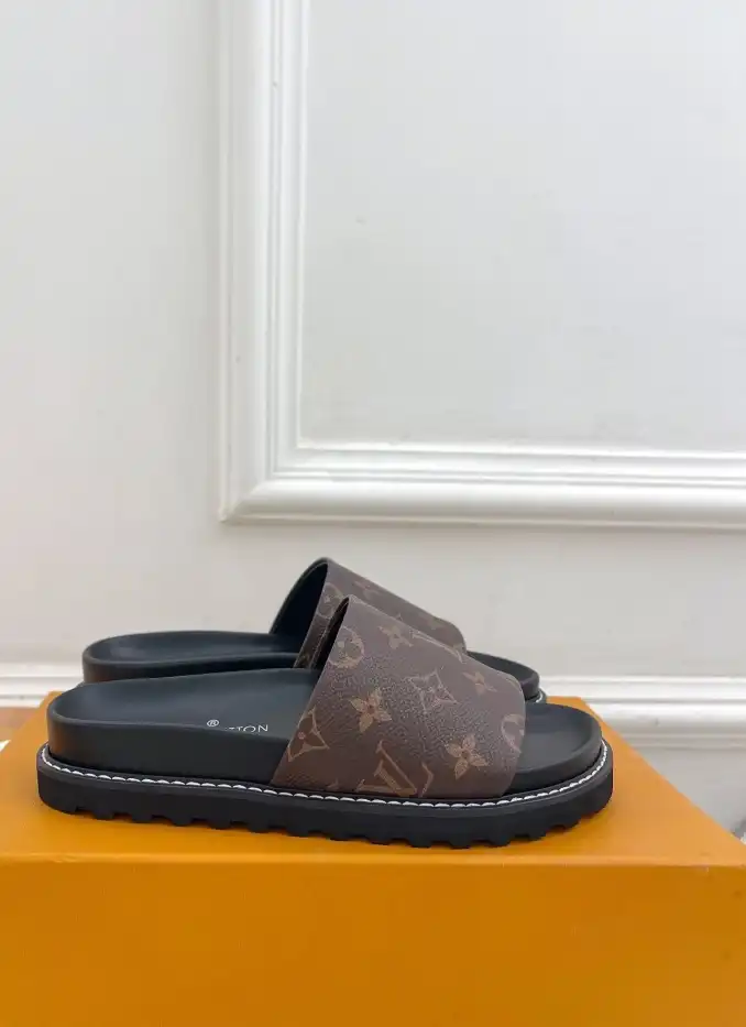 hype LV Slippers