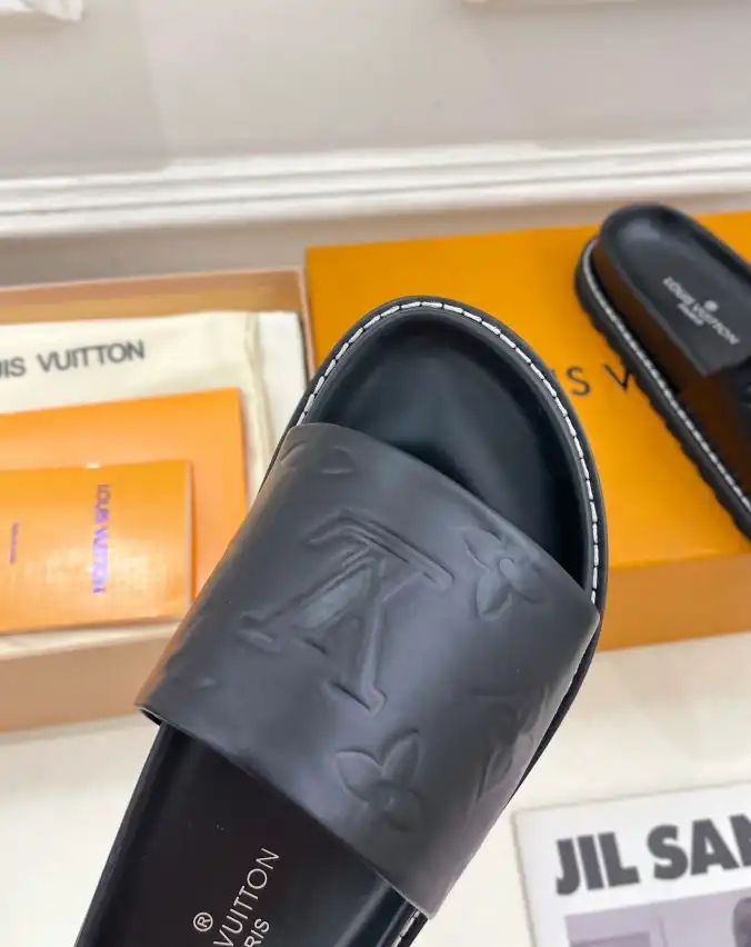 hype LV Slippers