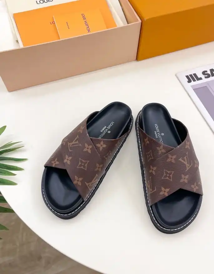 hype LV Slippers