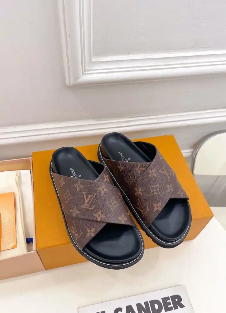 hype LV Slippers