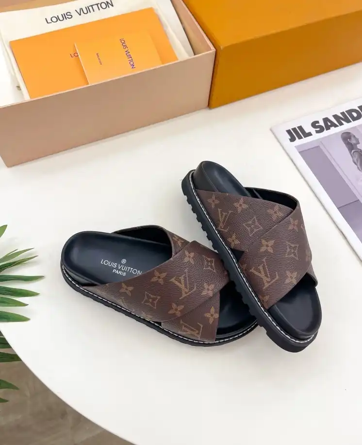 hype LV Slippers