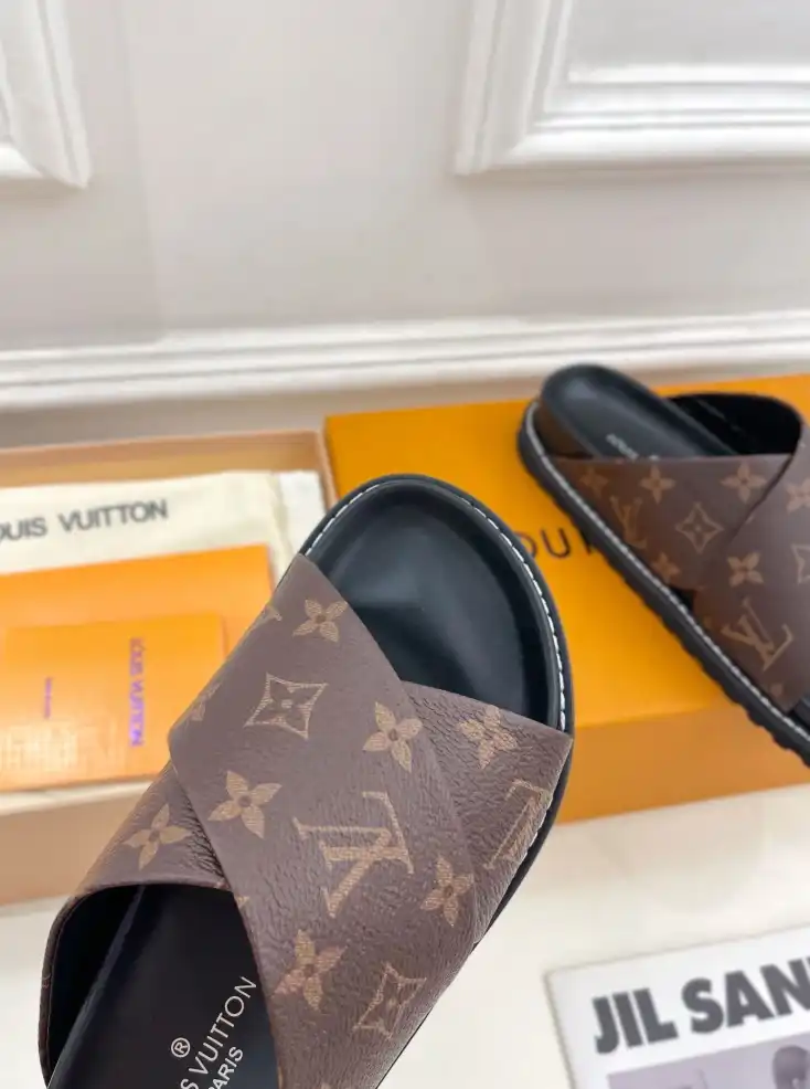 hype LV Slippers