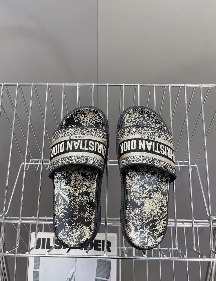 hype Christian Dior Slippers