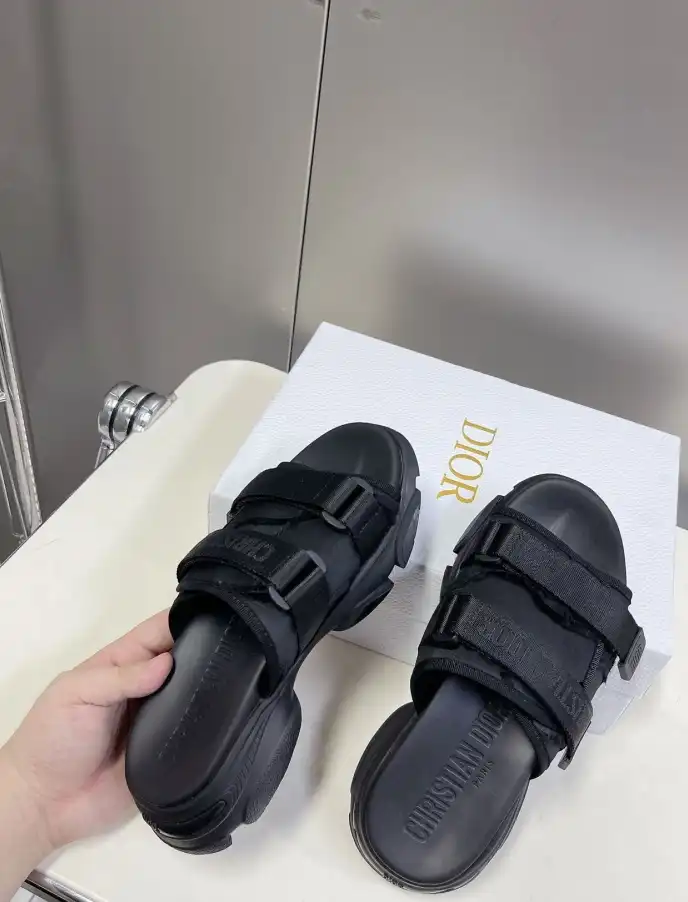 hype Christian Dior Slippers