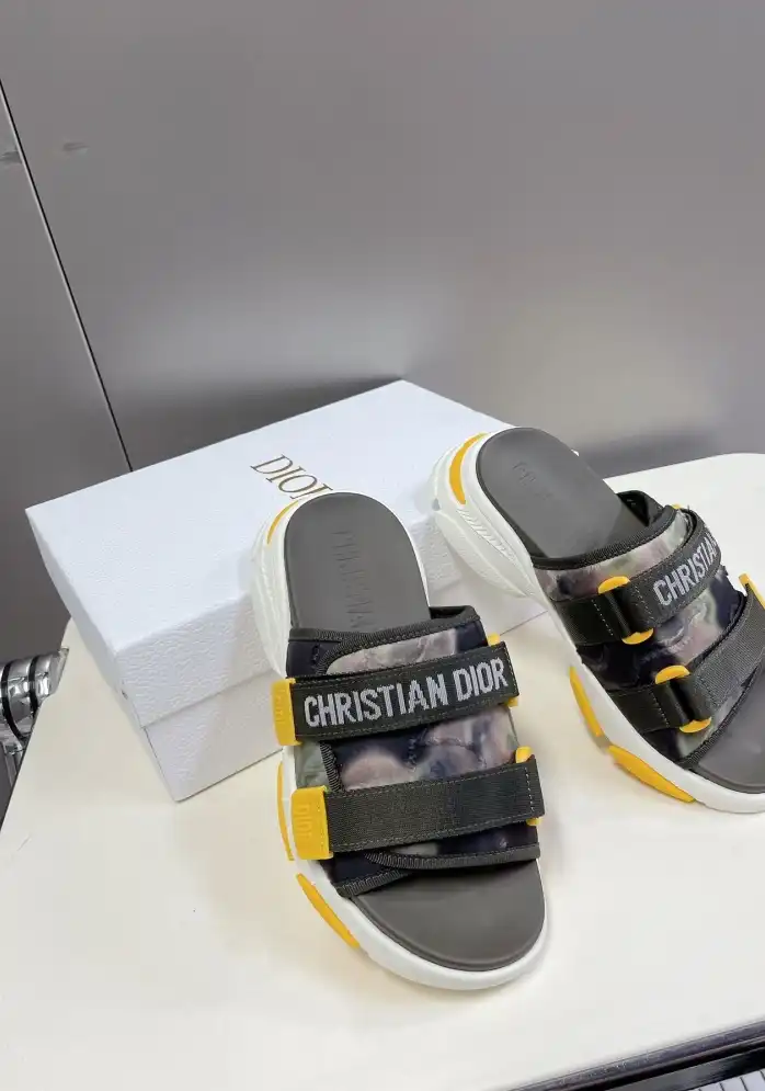 hype Christian Dior Slippers