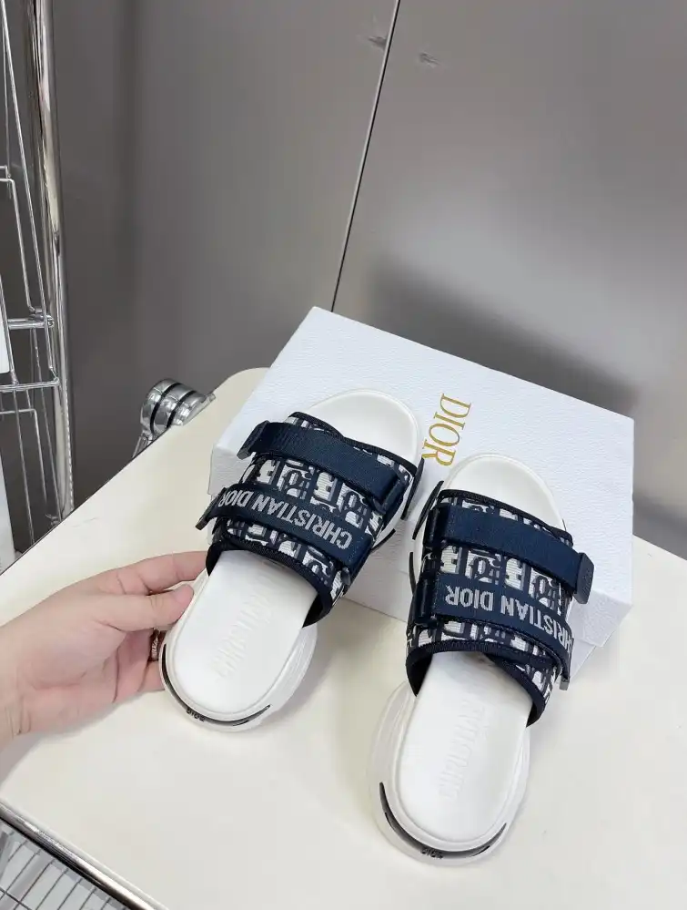 hype Christian Dior Slippers