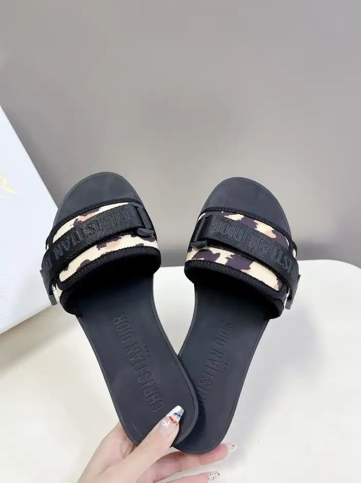 hype Christian Dior Slippers