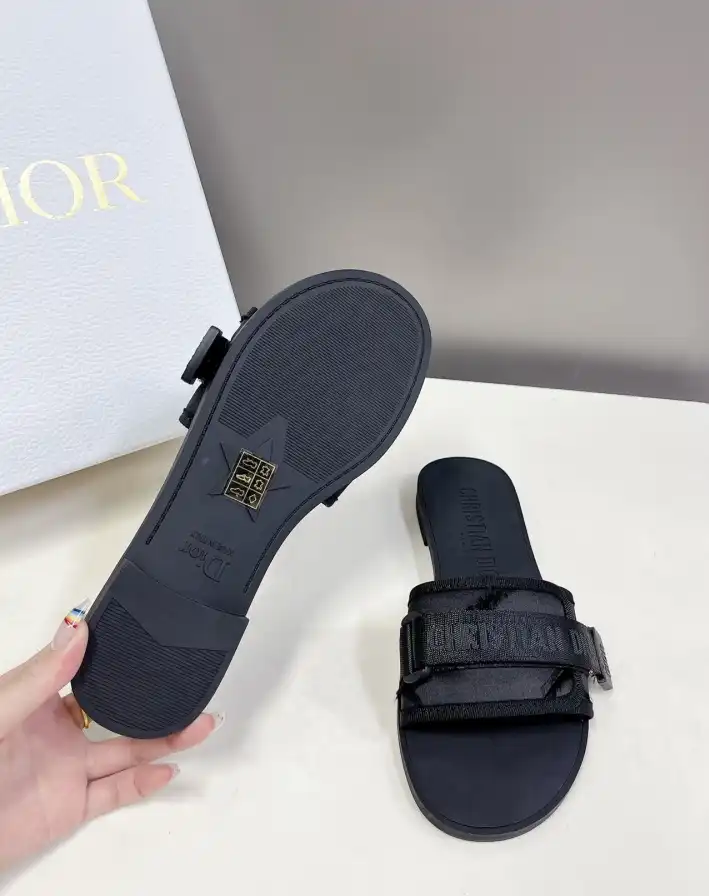 hype Christian Dior Slippers