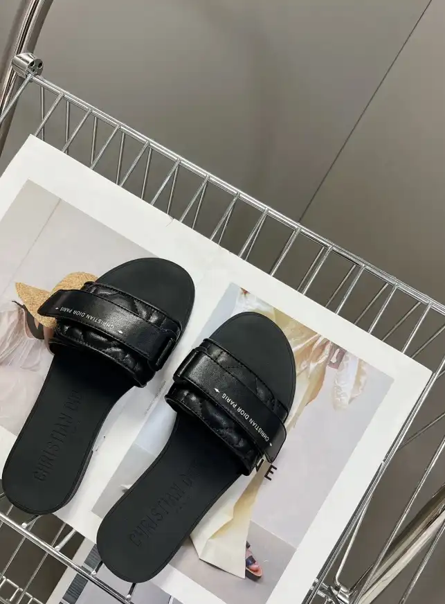 hype Christian Dior Slippers