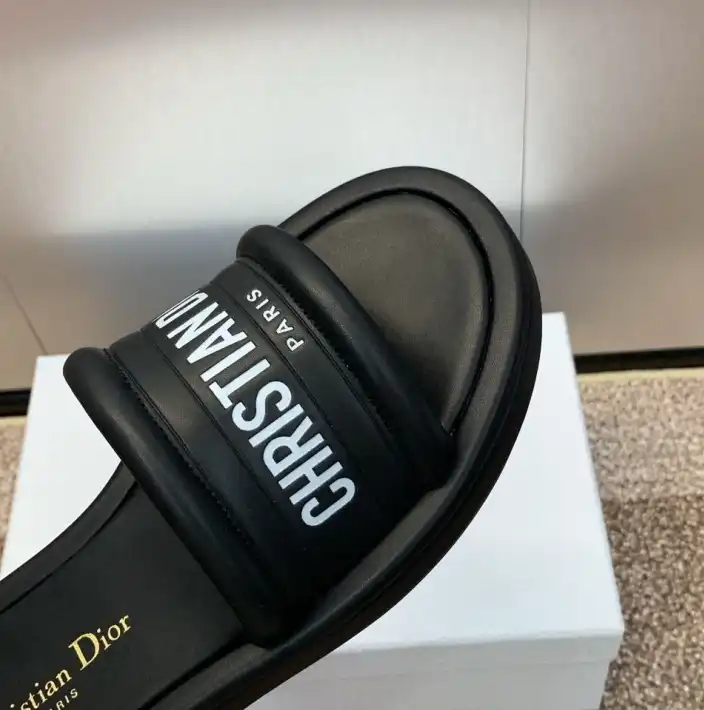 hype Christian Dior Slippers