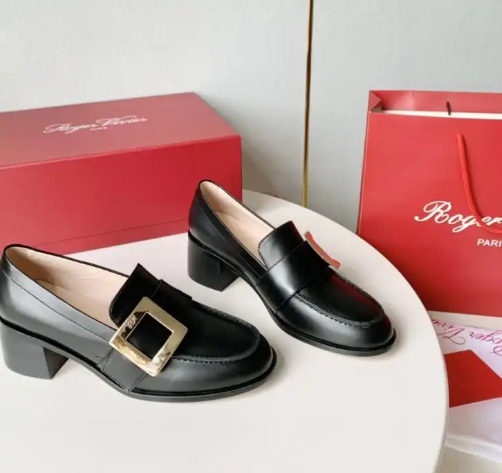 hype Roger Vivier Leather Shoes