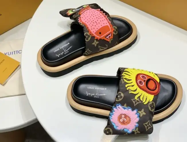 hype LV Slippers