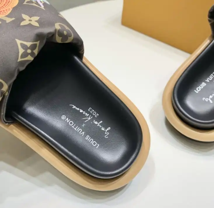 hype LV Slippers