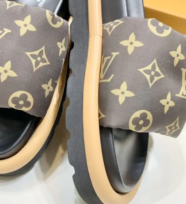 hype LV Slippers