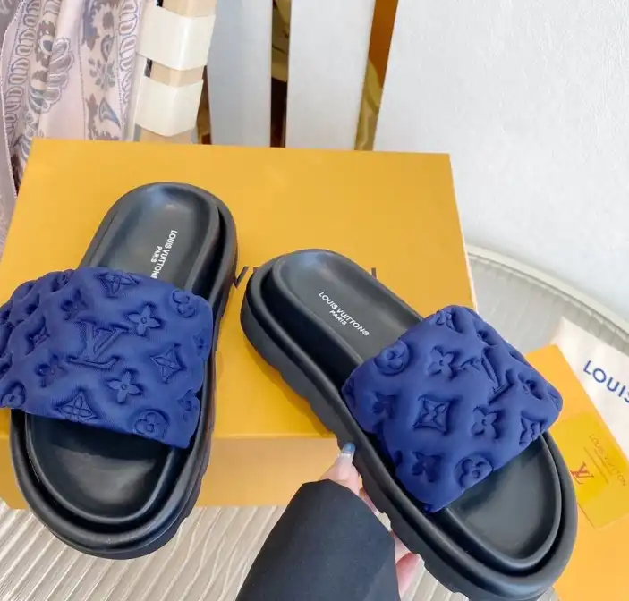 hype LV Slippers