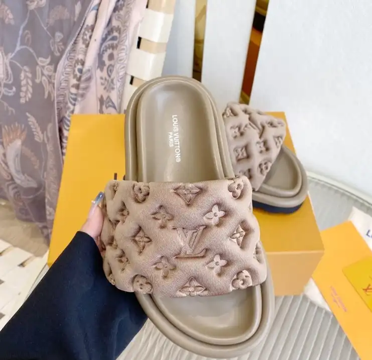 hype LV Slippers