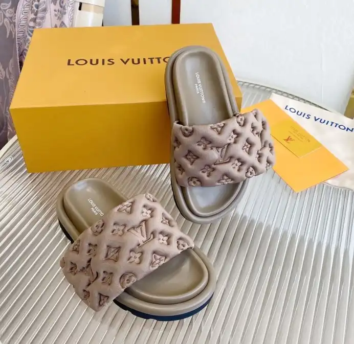 hype LV Slippers