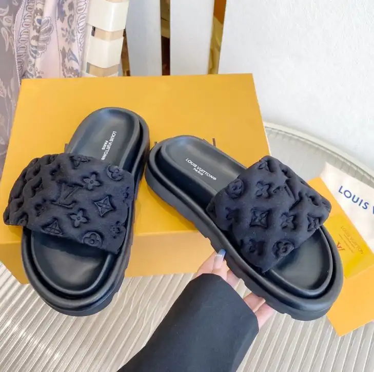 hype LV Slippers