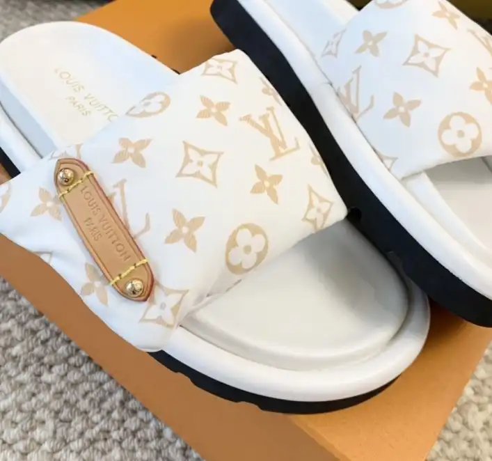 hype LV Slippers