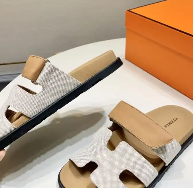 hype Hermes Slippers