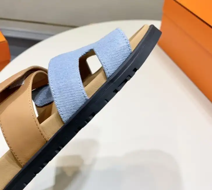 hype Hermes Slippers