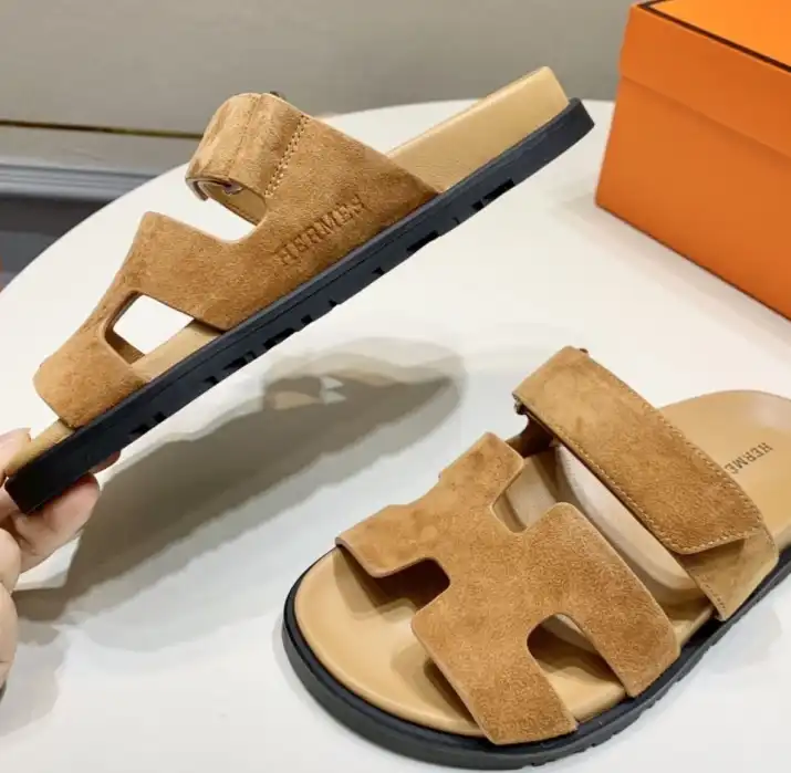 hype Hermes Slippers