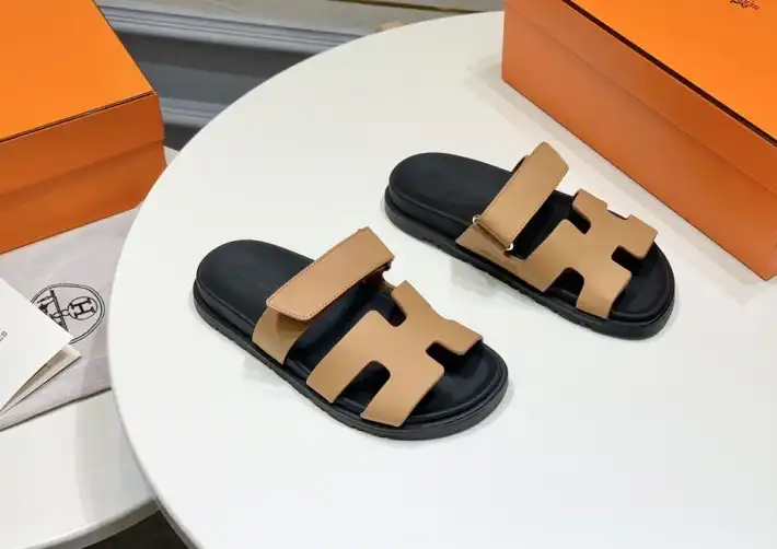 hype Hermes Slippers