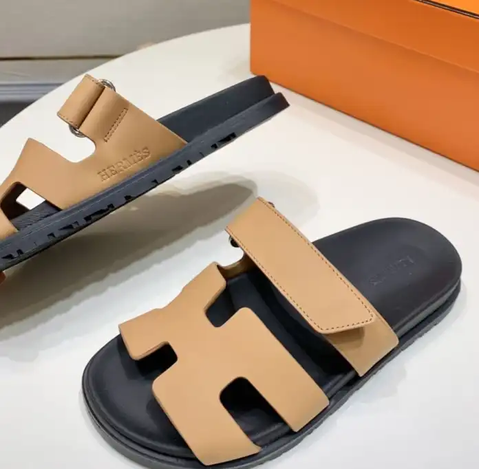 hype Hermes Slippers