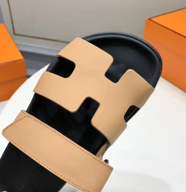 hype Hermes Slippers